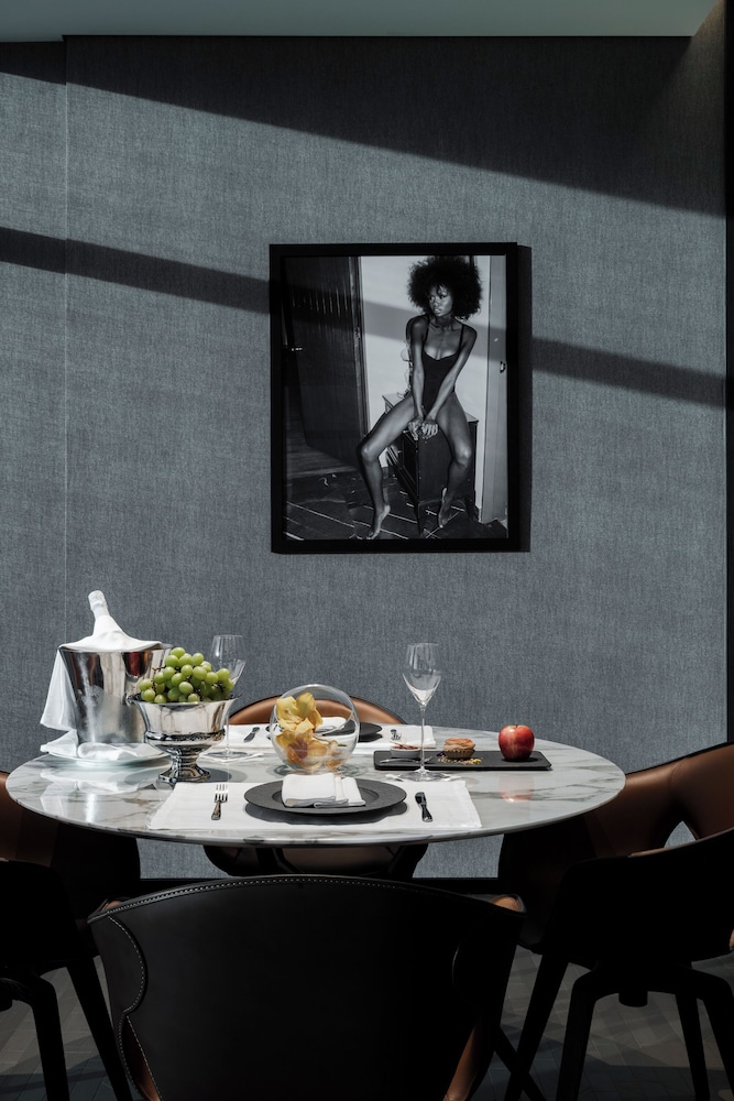 In-room dining