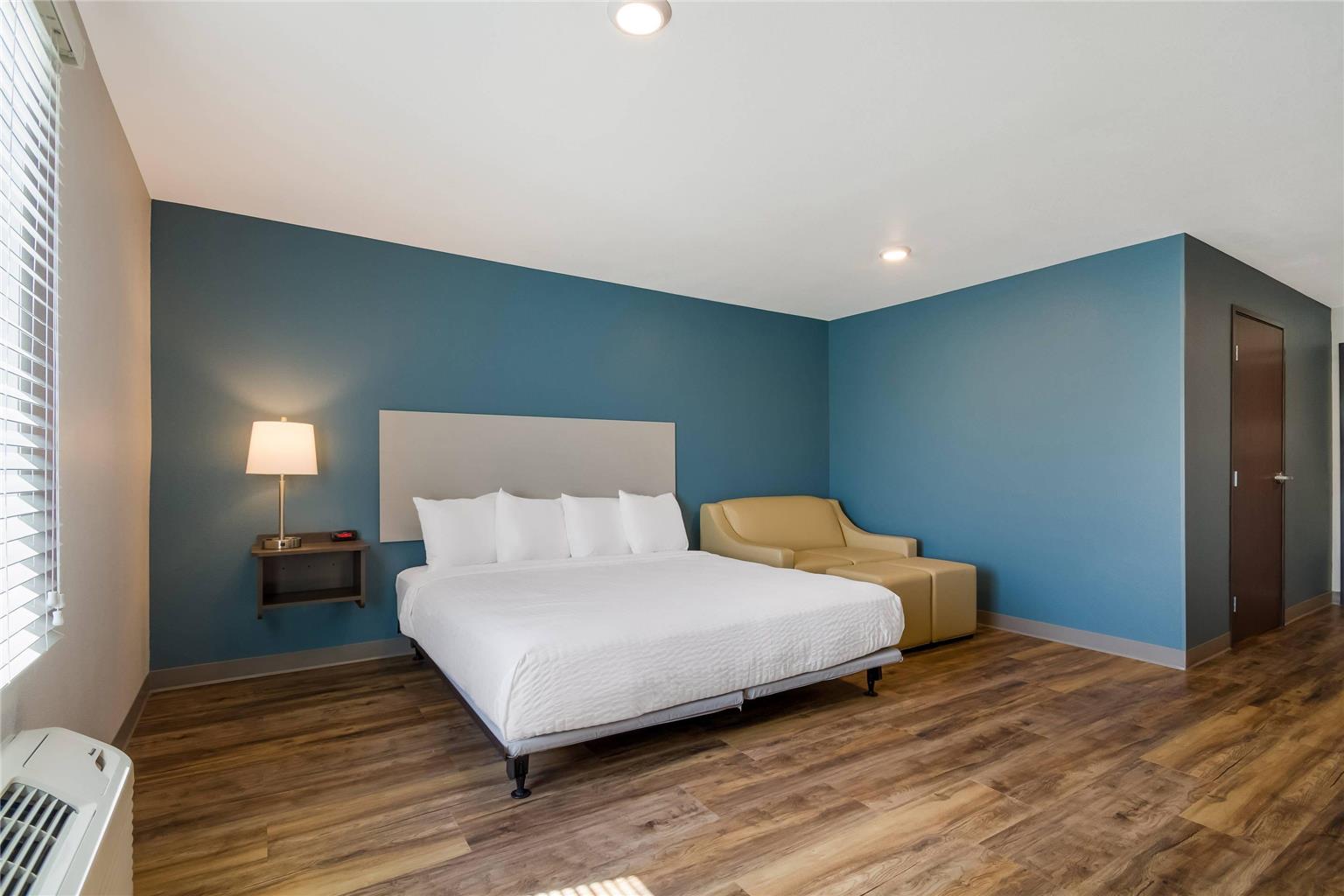 Woodspring Suites Panama City Beach - photo 26