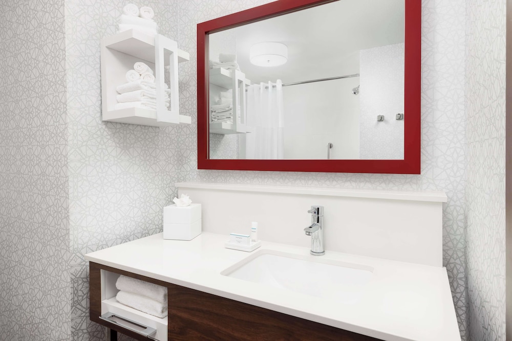 Hampton Inn Oakhurst Yosemite - photo 15