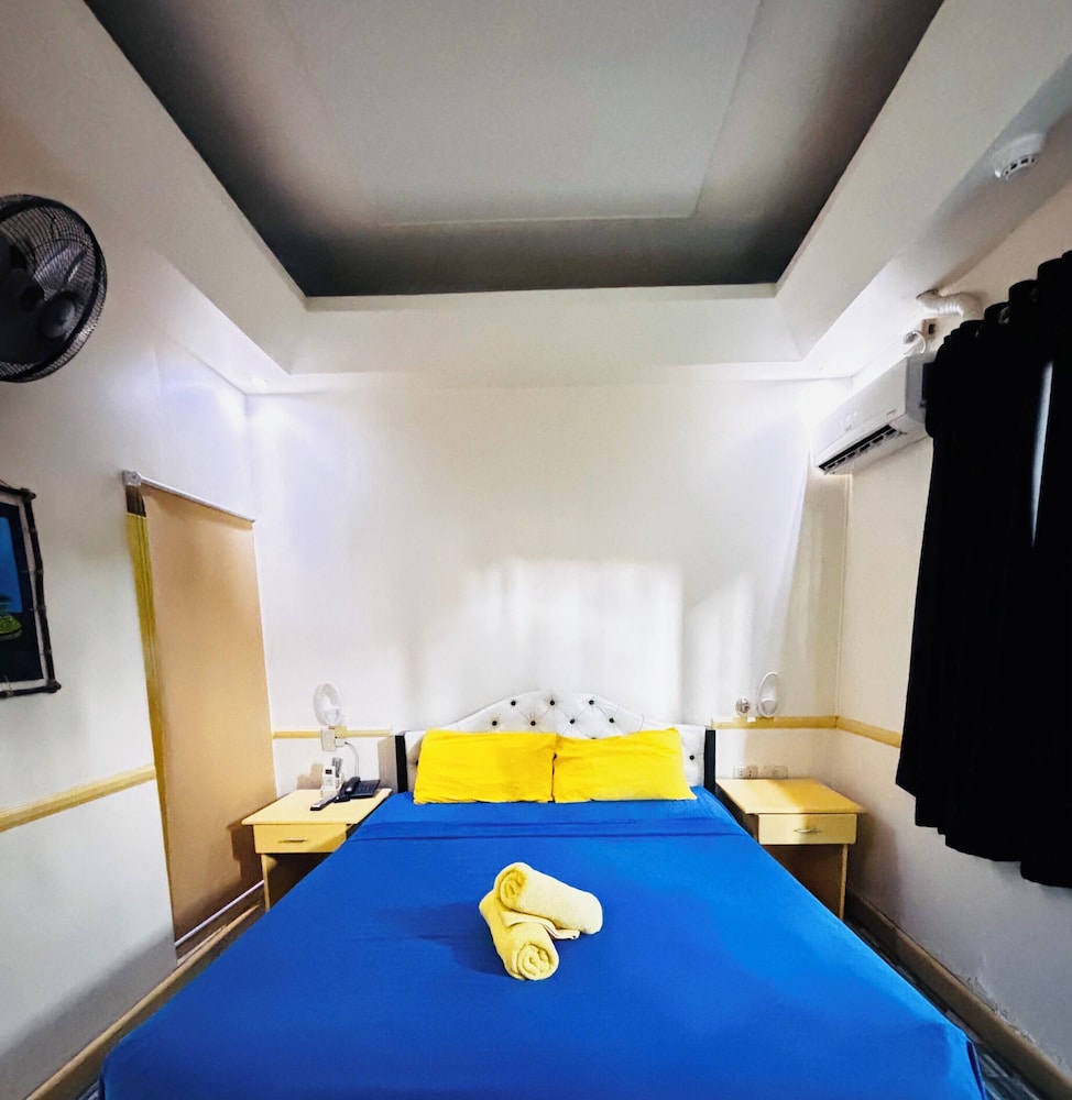 Mango’s Beachfront Resort in Olongapo, Philippines