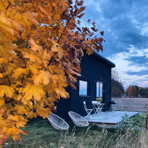 Field View Cabin — 4-Star Luxury Hotel in Oerebro, Sweden