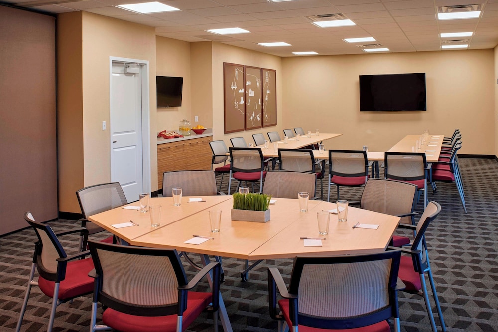 TownePlace Suites by Marriott Richmond - photo 22