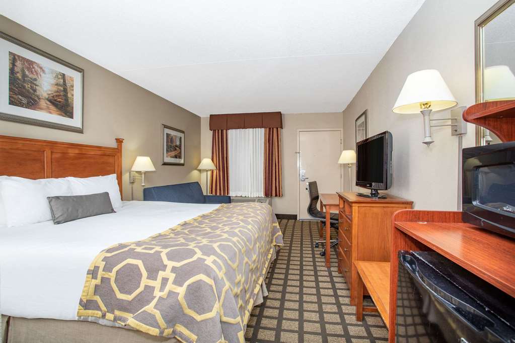 Baymont by Wyndham Hays - photo 12