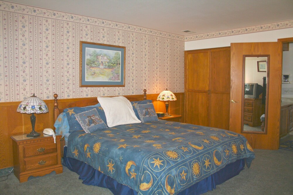 Captains Cove Inn - photo 5