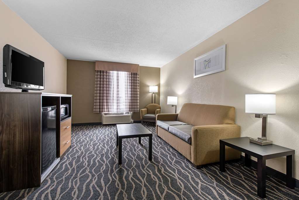 Quality Inn & Suites Lafayette I 65 - photo 16