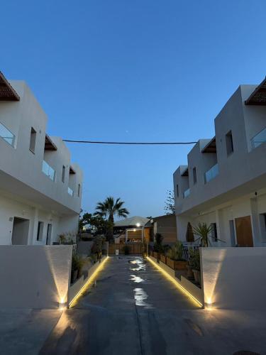 Nikolas Apartments — 4-Star Luxury Hotel in Gazi, Greece
