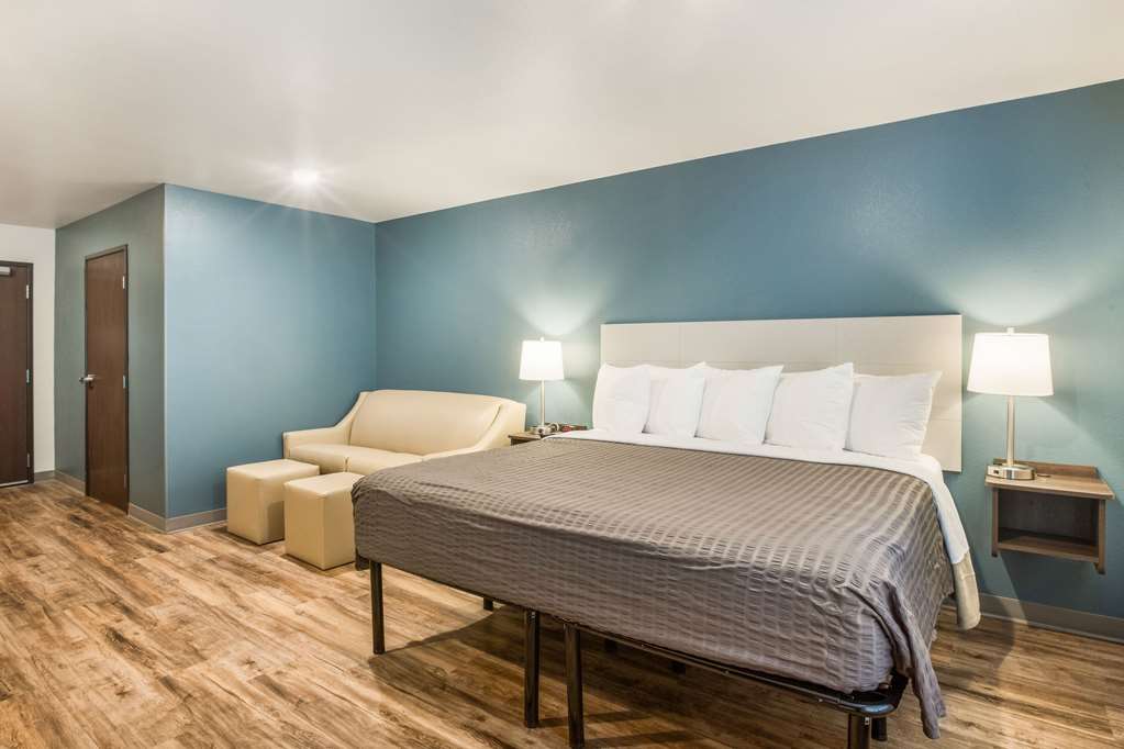 WoodSpring Suites Atlanta Newnan - photo 20