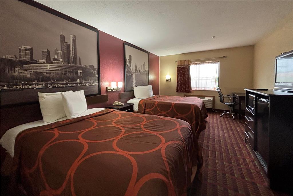Super 8 by Wyndham Paris IL - photo 16