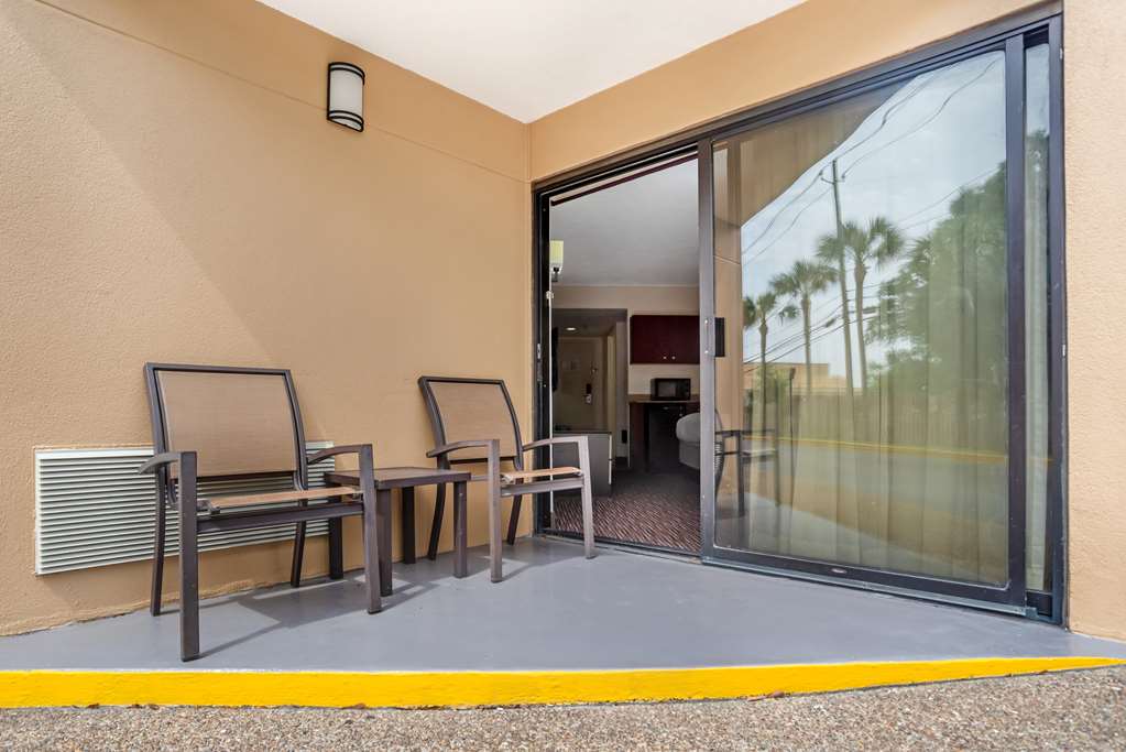 Best Western Oak Manor - photo 15