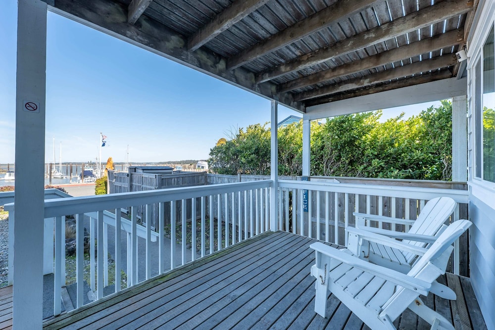 Bandon Marina Inn - photo 55