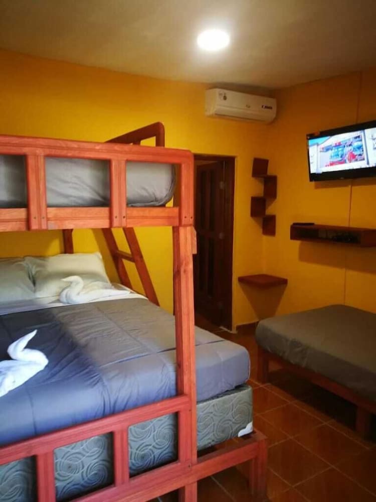Eco Hotel Los Micos — Tela — photo 5
