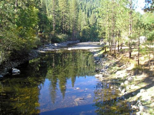 Yosemite Lakes River Yurt 22 - photo 2