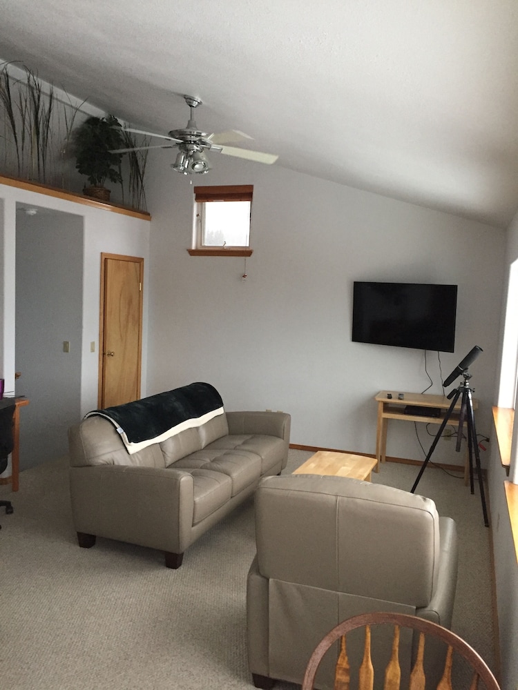 Captain's Choice Motel - photo 23