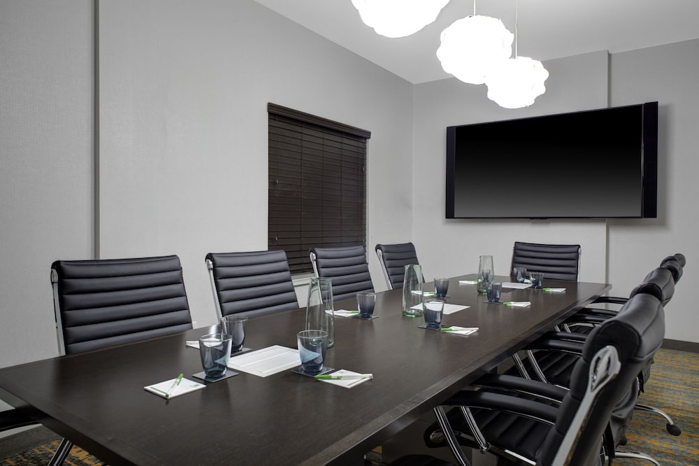 Holiday Inn Windsor Wine Country by IHG - photo 24