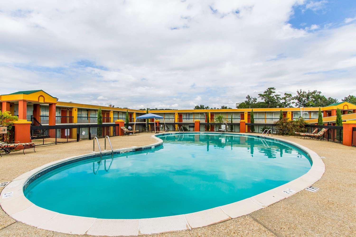 Motel 6 Opelika AL - photo 38