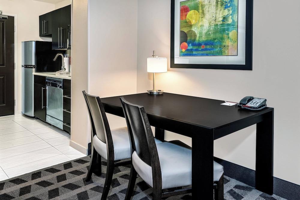 TownePlace Suites by Marriott San Antonio Downtown Riverwalk - photo 8