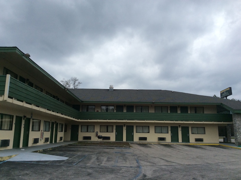 Days Inn by Wyndham York Alabama - photo 34