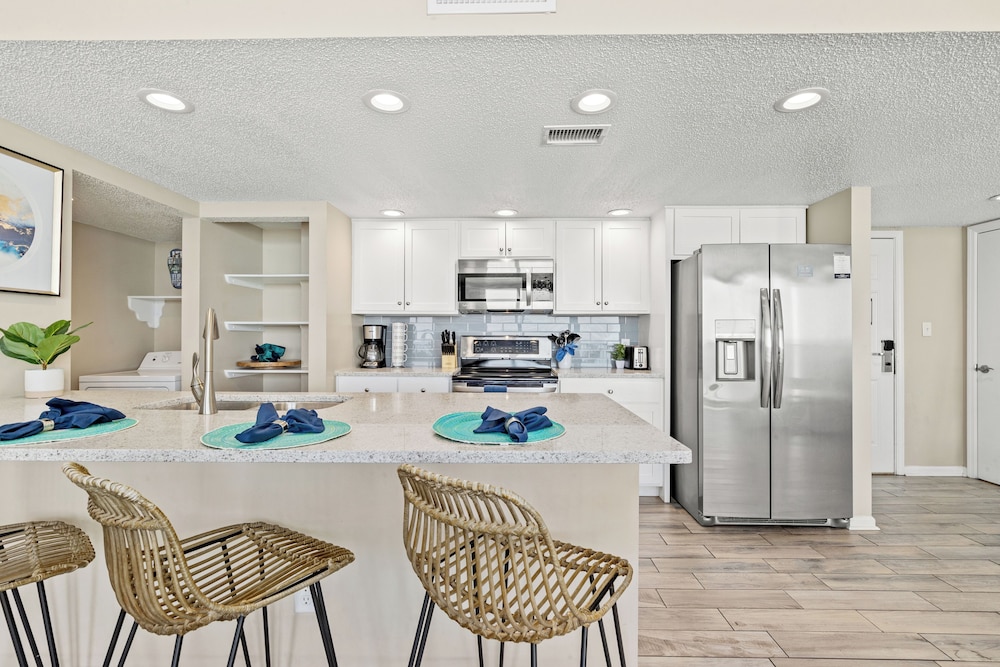 Sandpiper Beacon Beach Resort - photo 188