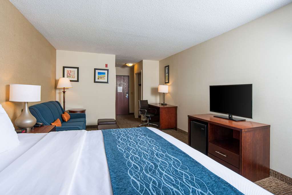 Comfort Inn Naugatuck Shelton CT - photo 2