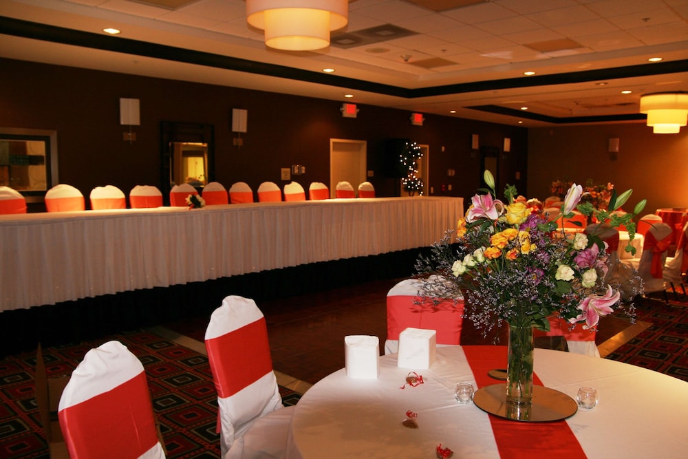 Hilton Garden Inn Birmingham Trussville - photo 38