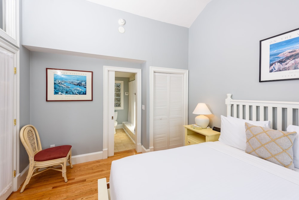 MV Surfside Hotel - photo 22