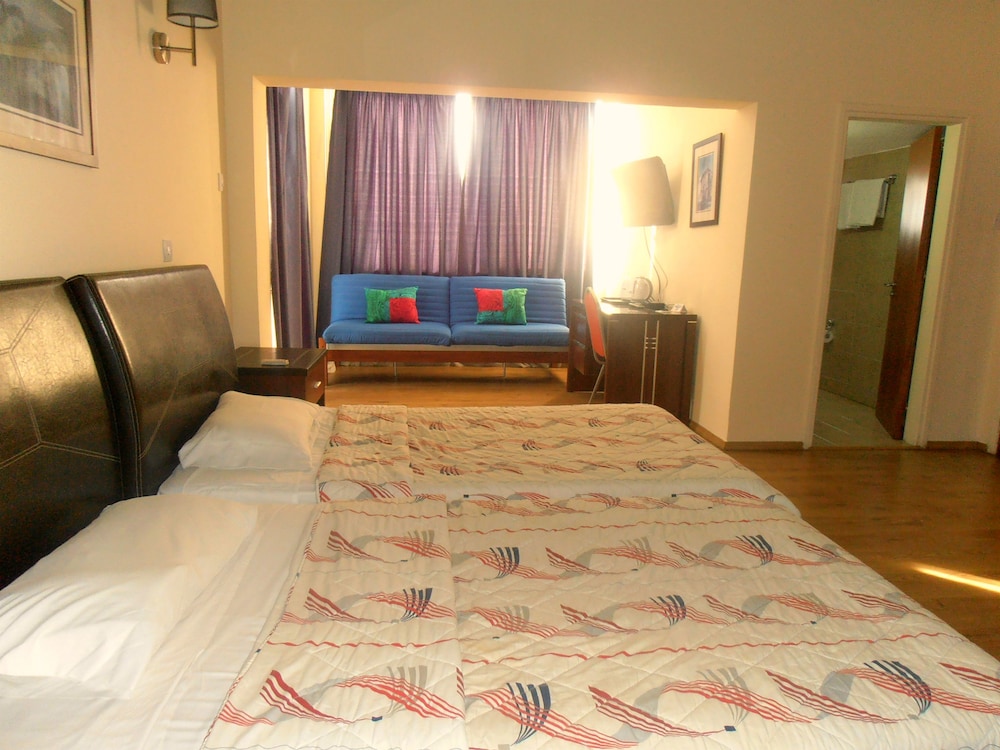 Guestroom