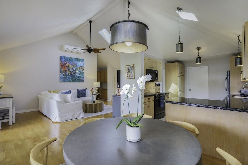 Hale Iolani home — 4-Star Luxury Hotel in Princeville, United States