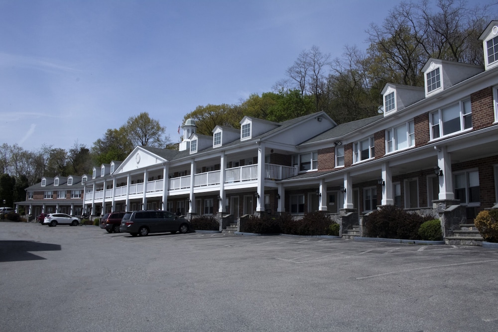 Inn on the Hudson - photo 37