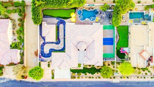 Epic Journey in Montage in Indio, United States