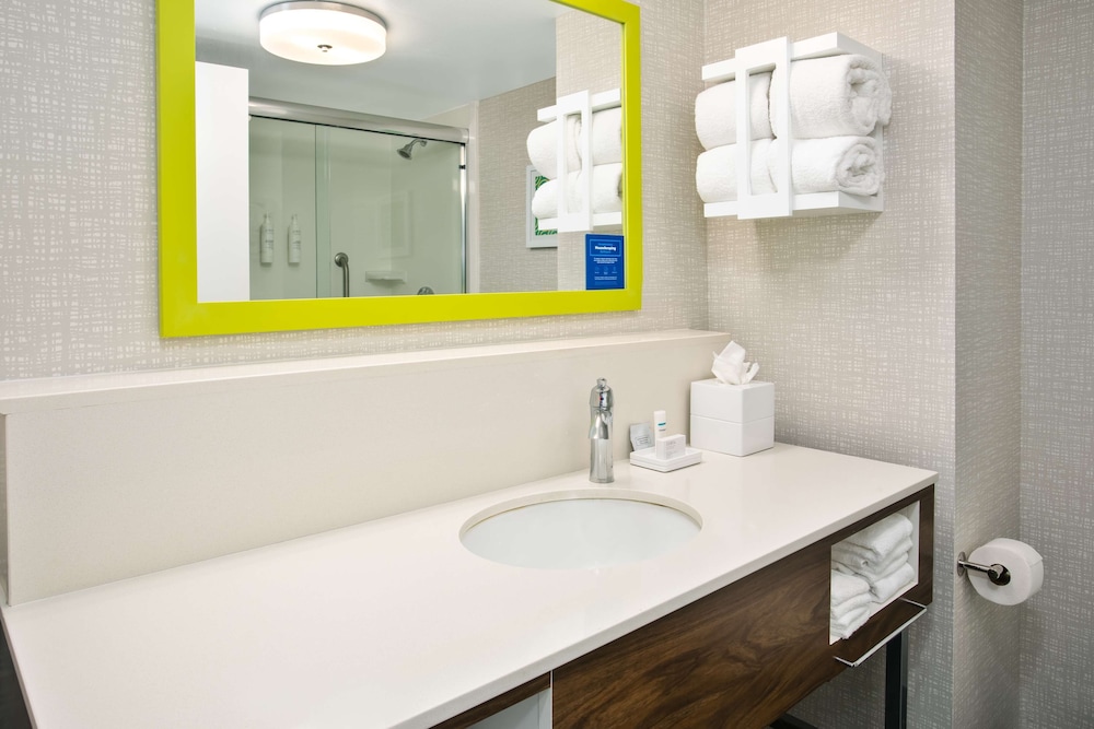 Hampton Inn & Suites Cape Coral Fort Myers Area FL - photo 27