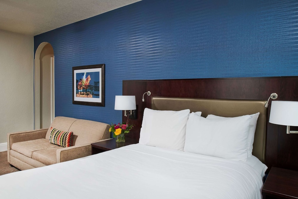 Hotel Alex Johnson Rapid City Curio Collection by Hilton - photo 40