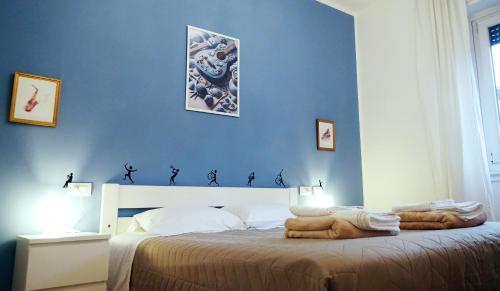 Music House Metro M4 Linate Città Studi — 4-Star Luxury Hotel in Milan, Italy
