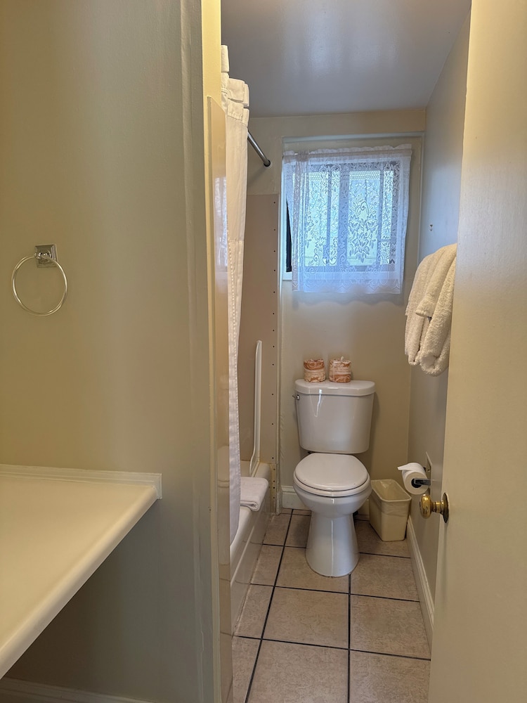 Carmel Resort Inn - photo 85