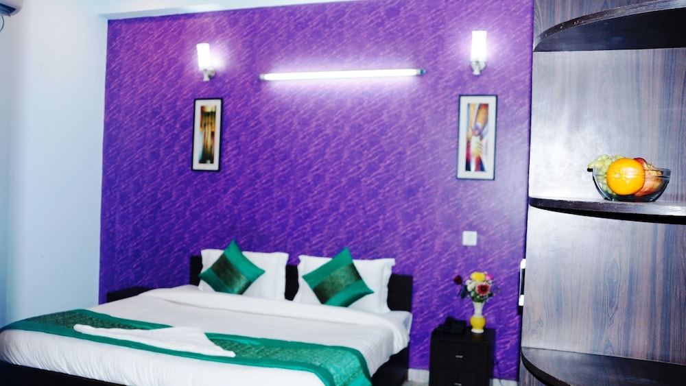 Maxfort Medicity - carbon neutral hotel in Gurgaon