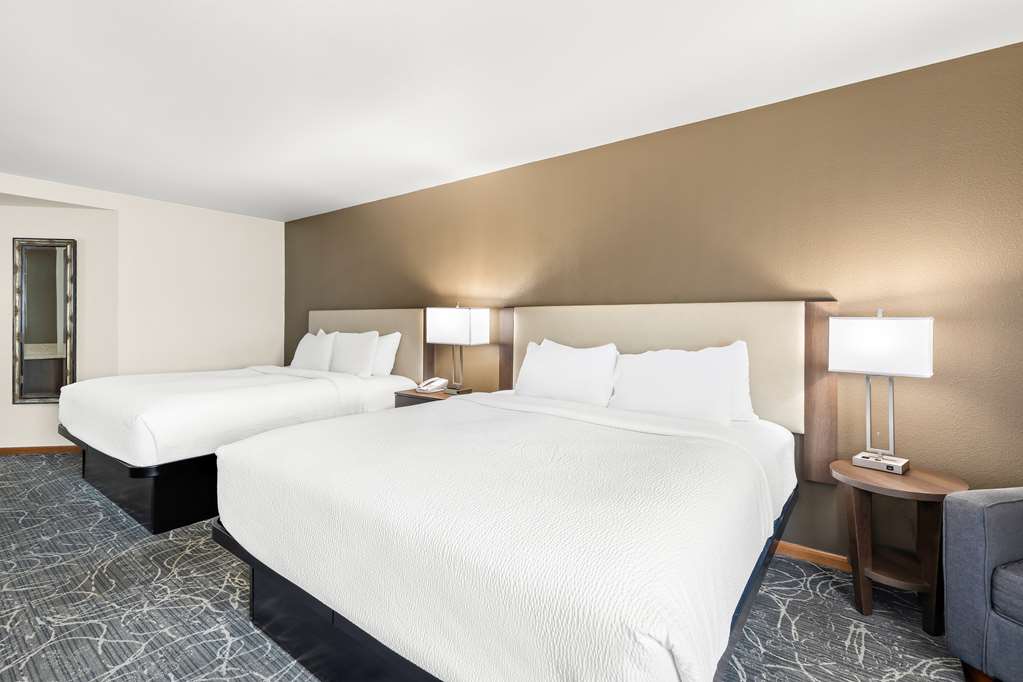 Best Western West Towne Suites - photo 24