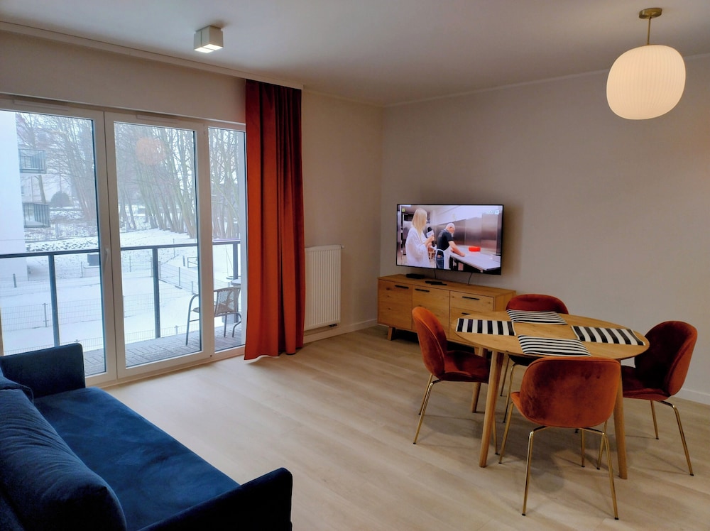 Family Homes Apartament Nowe Hallerowo — 4-Star Luxury Hotel in Wladyslawowo, Poland