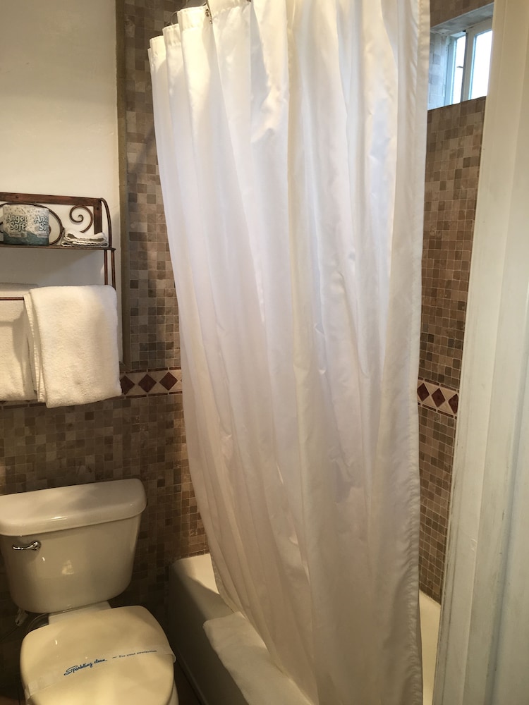 Chantico Inn - photo 31