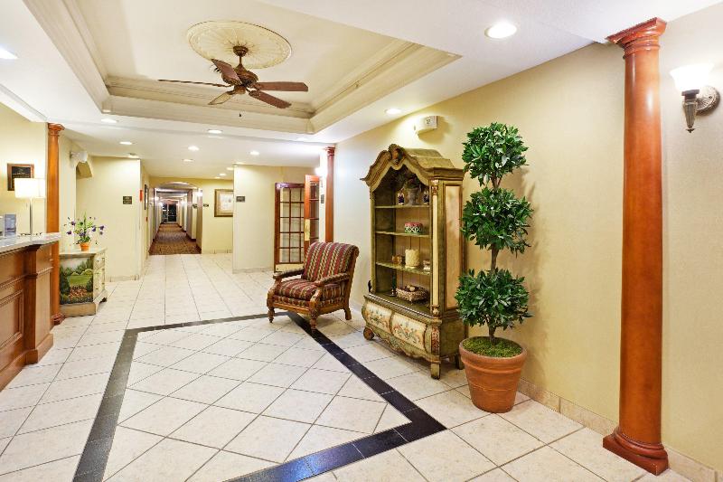 Holiday Inn Express & Suites Corbin by IHG - photo 11