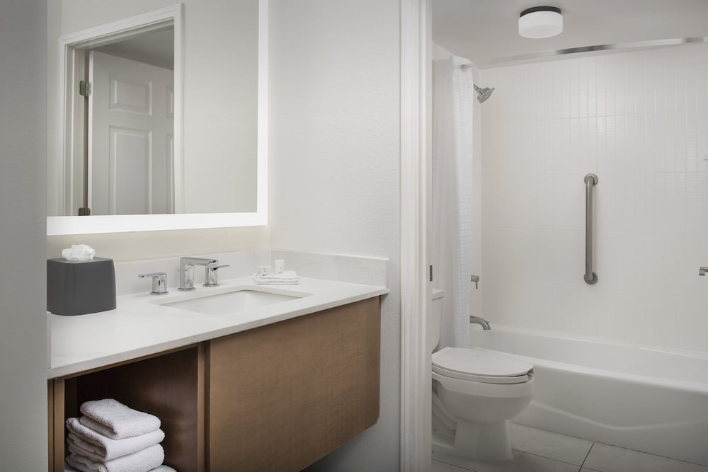 Staybridge Suites San Antonio by IHG - photo 14