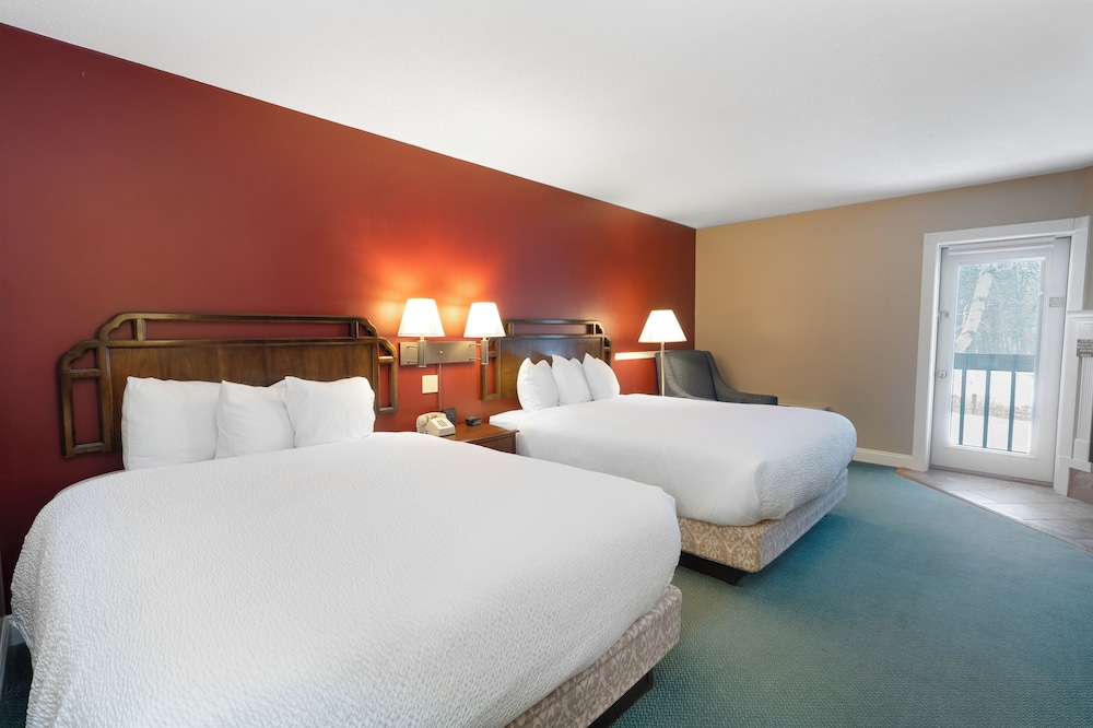 Fireside Inn & Suites Gilford - photo 13