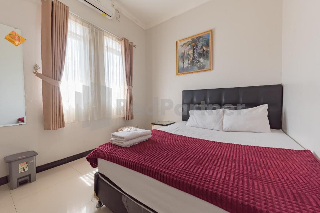 Wisma Brata 2 Mitra RedDoorz in Sukabumi, Indonesia