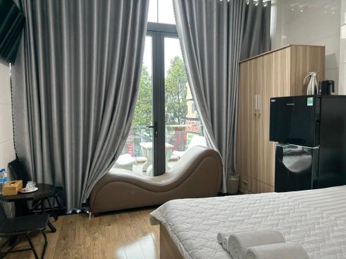 Hotel Hồng Cẩm — hotel in Chau Thanh