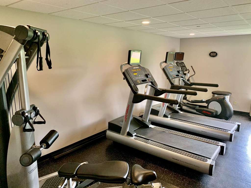 Country Inn & Suites Sandusky South - photo 8