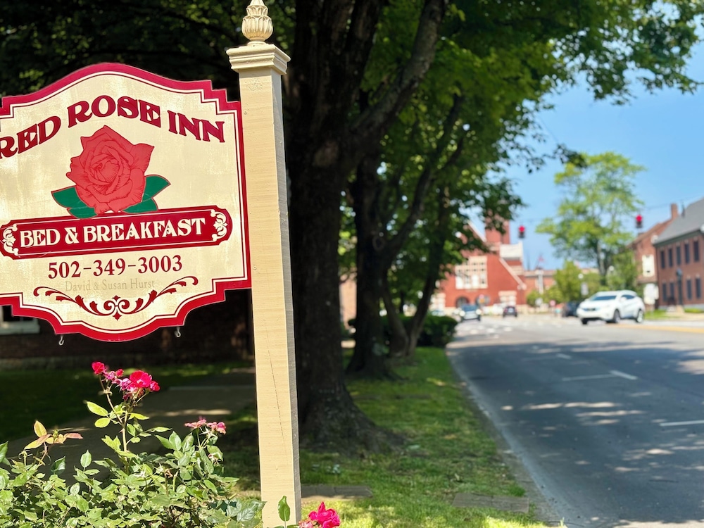 Red Rose Inn Bed And Breakfast 13018389 — Bardstown