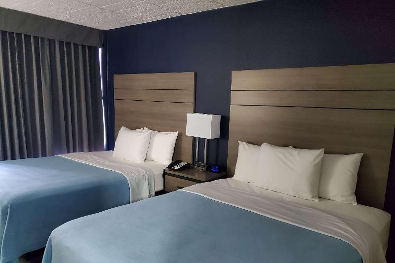 Baymont by Wyndham Laredo - photo 28