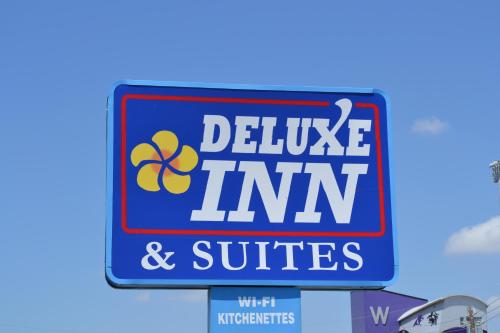 Deluxe Inn and Suites Weslaco - photo 18