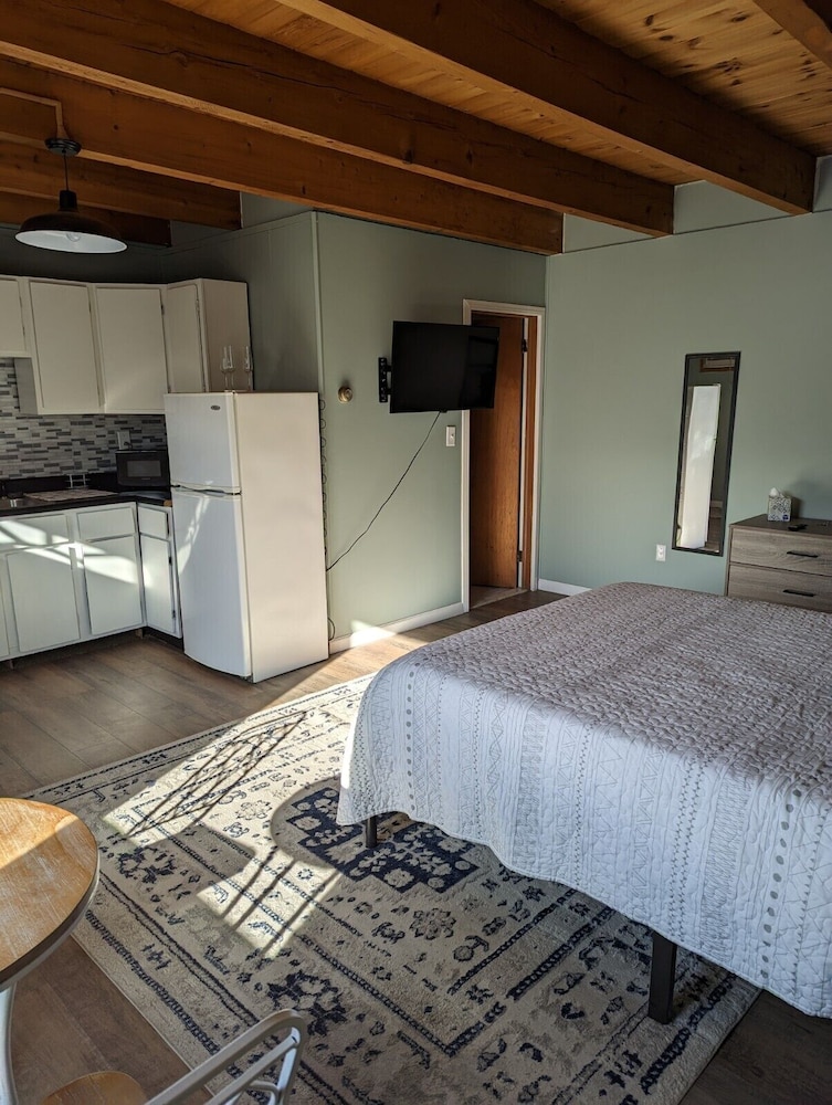 The Arsenal Inn - photo 29