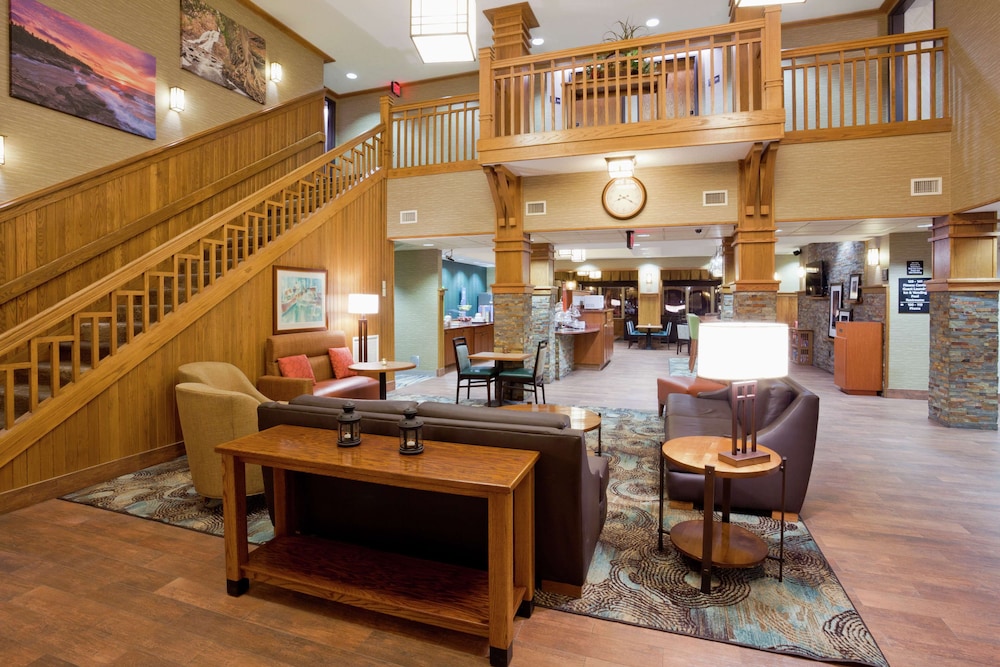 Hampton Inn Duluth Canal Park - photo 7