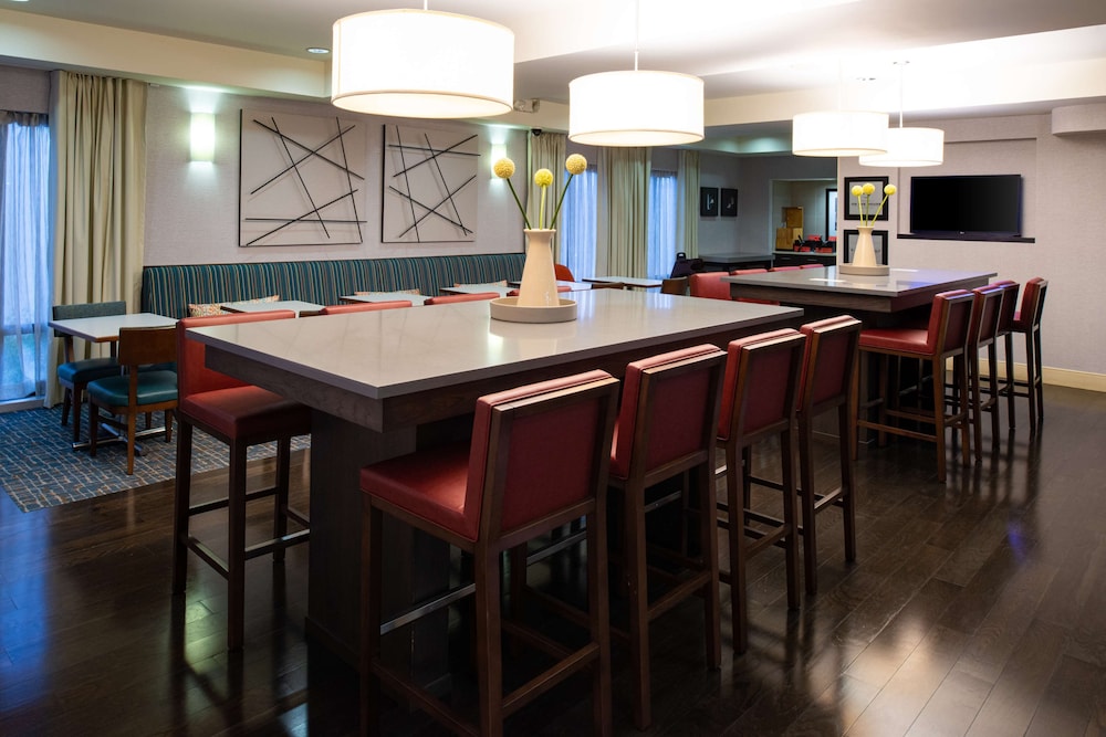 Hampton Inn San Francisco Daly City - photo 17