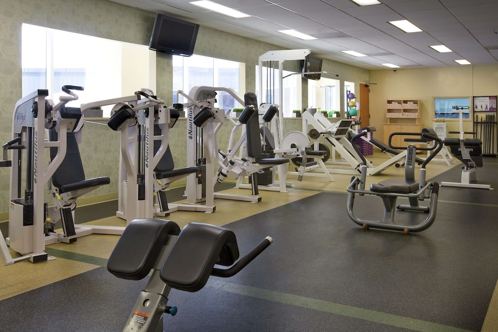 Embassy Suites by Hilton Washington DC Chevy Chase Pavilion - photo 33